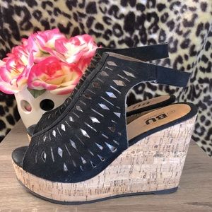 ❤️Open Toed Wedge Sandals❤️
